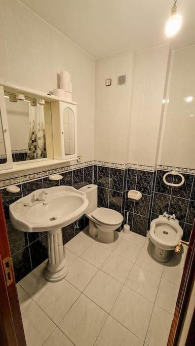 Piso Da Vila Laxe Exterior photo